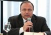 Eduardo Pazuello toma posse como ministro efetivo da Saúde