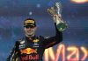Verstappen conquista título da F1 com ultrapassagem na última volta.