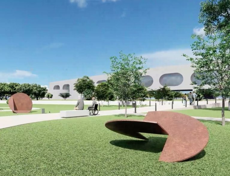 Jardins do CCBB Brasília recebem exposição com grandes obras de Amílcar de Castro.