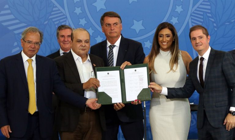 União e DF entram em acordo sobre regularização de bairro.