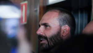 Comissão de Ética da Câmara arquiva representação contra Eduardo Bolsonaro