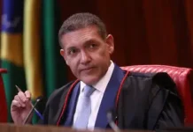 Nunes Marques é eleito presidente do TSE