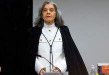 Carmém Lúcia relata apelos da família para sair do STF devido ao machismo