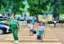 Retorno das aulas impacta trânsito próximo a escolas