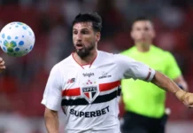 São Paulo busca empate com Flamengo, mas segue em jejum no Brasileirão